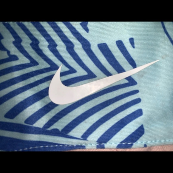 Blue Nike headband - Picture 4 of 5